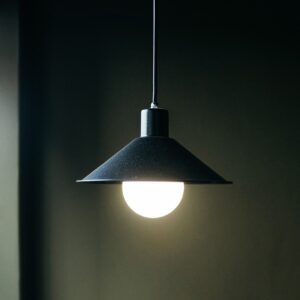 lamp. black. Digital Marketing, Strategy, Paid Media. Ana Isabel Moura.